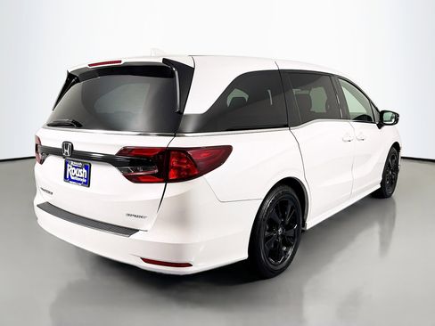 Certified 2023 Honda Odyssey Sport image 5