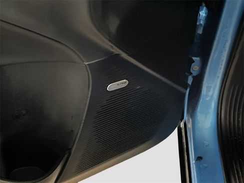 Used 2023 Dodge Challenger GT w/ Plus Package image 19