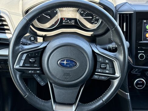 Used 2022 Subaru Forester Premium AWD/4WD image 17