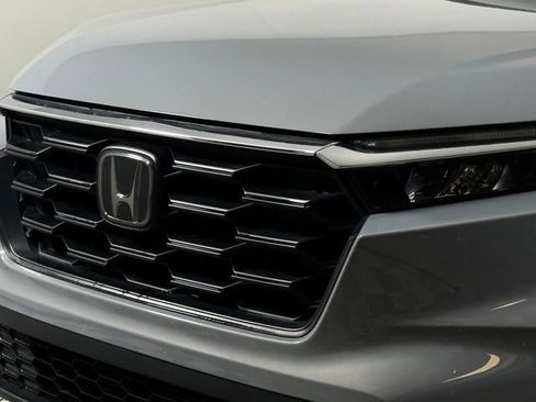 Used 2024 Honda CR-V LX image 12