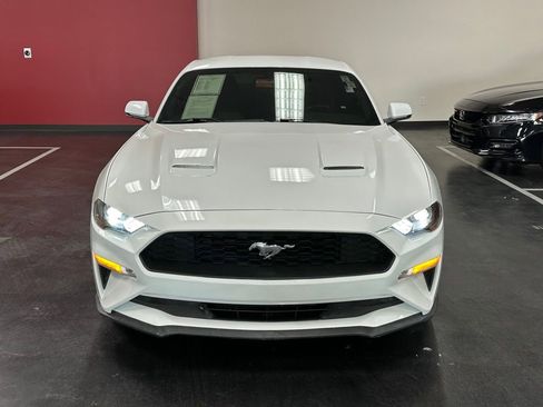 Used 2020 Ford Mustang Premium image 10