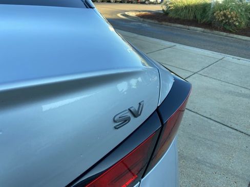 Used 2024 Nissan Altima 2.5 SV image 50
