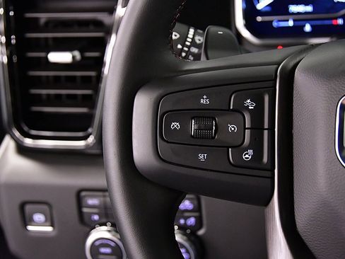 Used 2025 GMC Sierra 1500 AT4X image 23