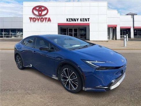 Used 2023 Toyota Prius Limited w/ Limited Premium Package FWD image 1