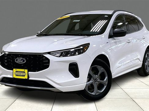 Certified 2023 Ford Escape ST-Line w/ Tech Pack #1 image 2