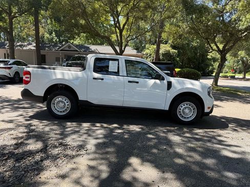 Used 2025 Ford Maverick XL FWD image 4