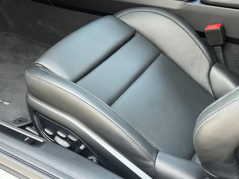 Certified 2026 Porsche 911 Carrera RWD image 32