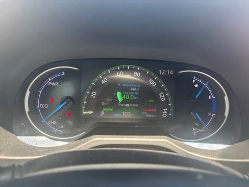 Used 2024 Toyota RAV4 XLE Premium w/ Weather Package AWD/4WD image 9