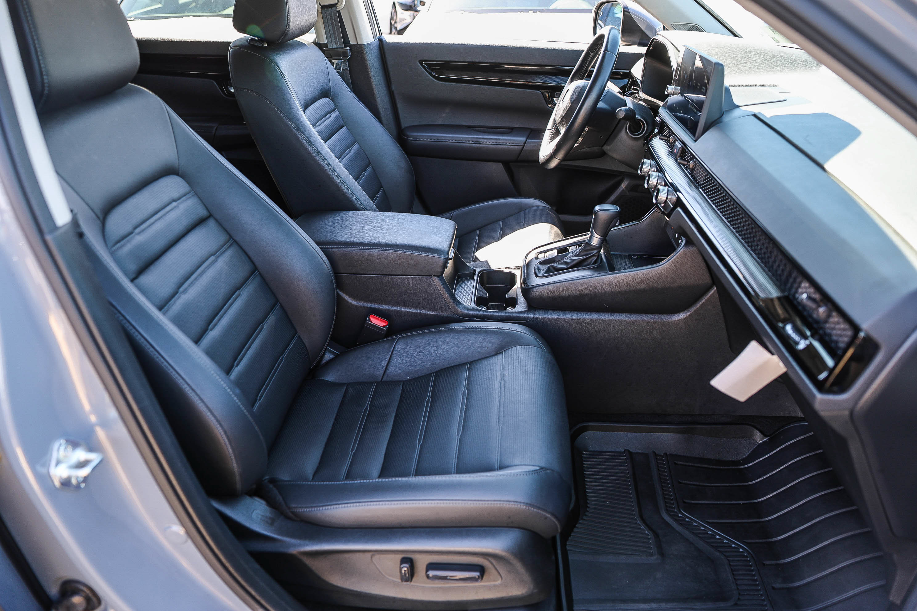Certified 2026 Honda CR-V EX-L image 9