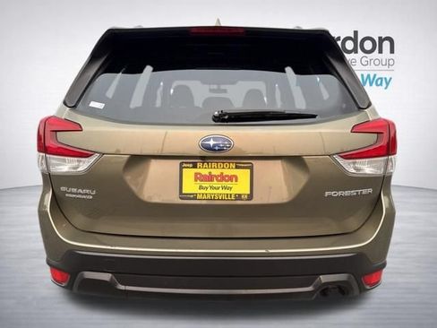Used 2023 Subaru Forester Premium AWD/4WD image 6