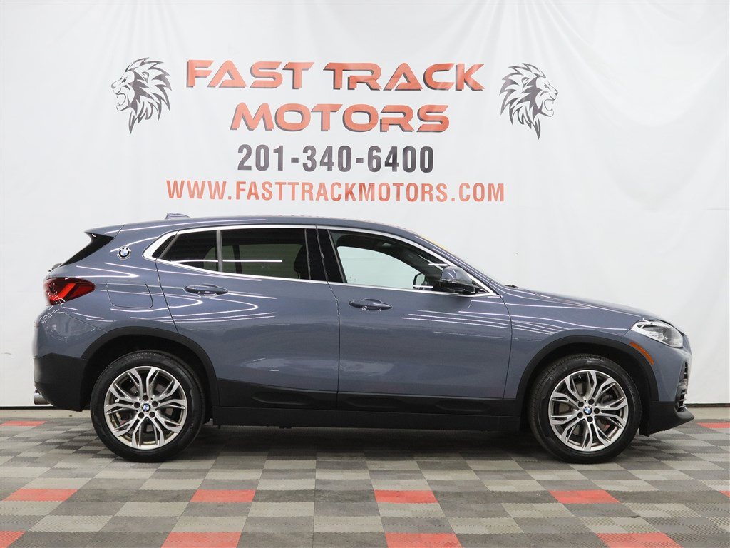 Used 2022 BMW X2 xDrive28i w/ Convenience Package AWD/4WD image 4