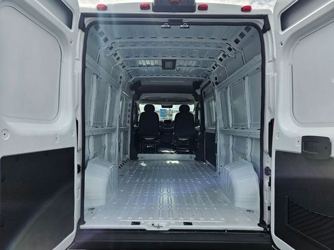 New 2026 RAM ProMaster 2500 w/ Convenience Group image 25