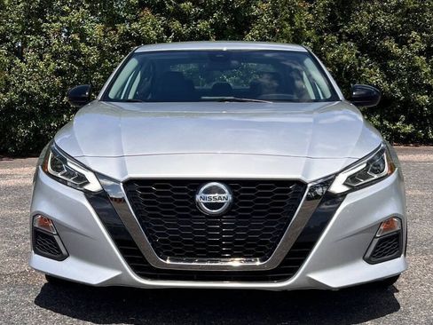 Used 2021 Nissan Altima 2.5 SR FWD image 11