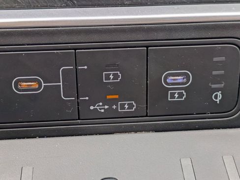 Used 2024 Hyundai Santa Fe SEL image 26