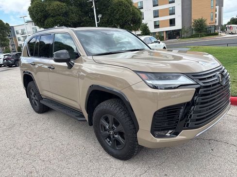 Certified 2025 Lexus LX 700h Overtrail w/ Accessory Package (Z1) AWD/4WD image 7