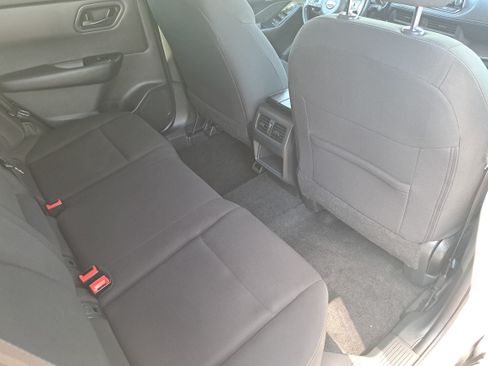Certified 2024 Nissan Rogue S AWD/4WD image 11