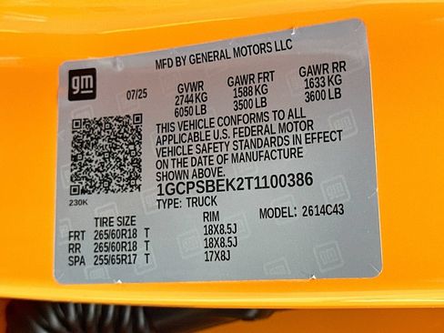 Used 2026 Chevrolet Colorado W/T w/ WT Custom Package RWD image 30