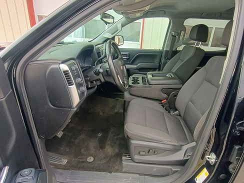 Used 2018 Chevrolet Silverado 1500 LT w/ All Star Edition image 5