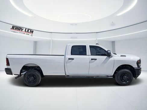 New 2026 RAM 2500 Tradesman AWD/4WD image 2