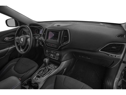Used 2021 Jeep Cherokee Latitude Lux FWD image 11