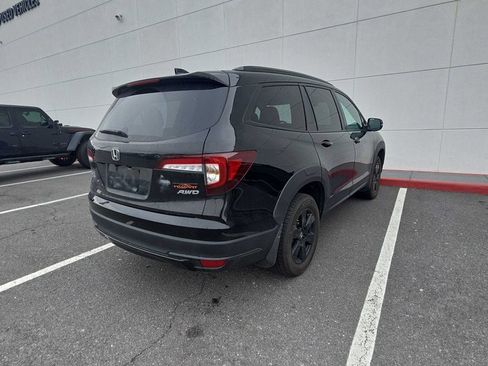 Used 2022 Honda Pilot TrailSport image 4