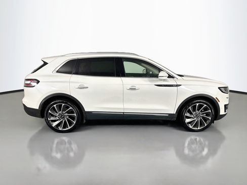 Used 2020 Lincoln Nautilus Reserve w/ Equipment Group 202A AWD/4WD image 4