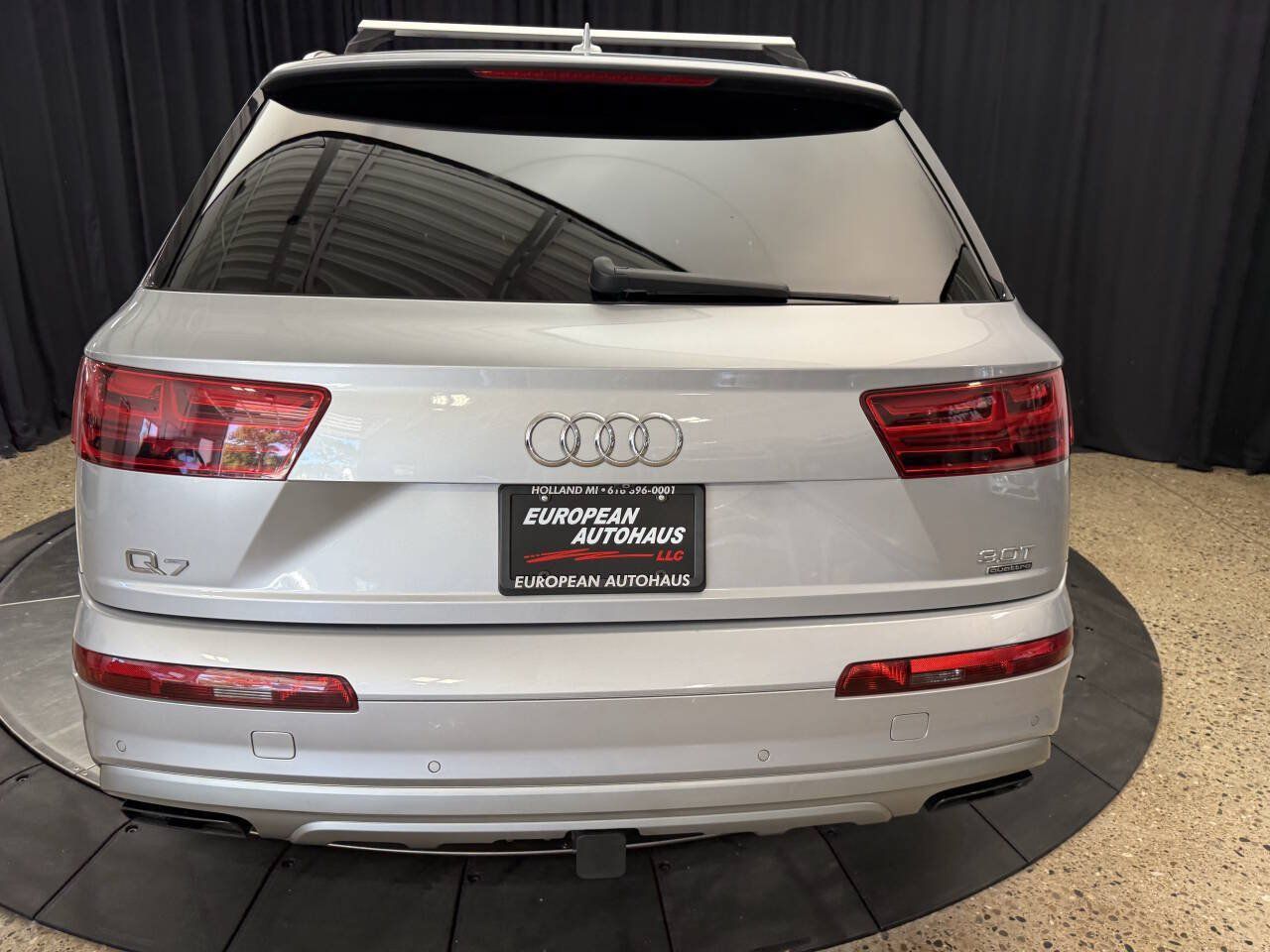 Used 2018 Audi Q7 3.0T Premium Plus AWD/4WD image 7