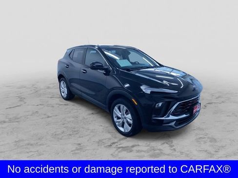 Used 2025 Buick Encore GX Preferred AWD/4WD image 3