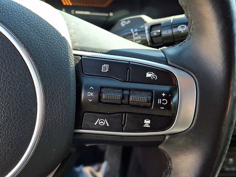 Used 2025 Kia K5 GT-Line AWD/4WD image 23