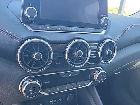 New 2025 Nissan Sentra SR w/ SR Premium Package FWD image 26