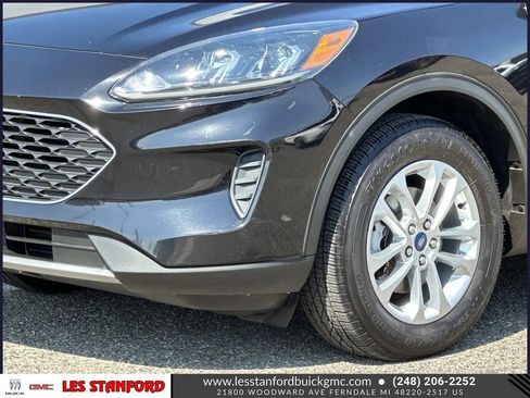 Used 2022 Ford Escape SE w/ Convenience Package AWD/4WD image 9