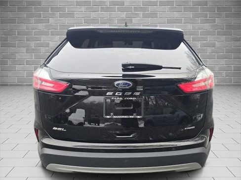 Certified 2022 Ford Edge SEL w/ Convenience Package image 5