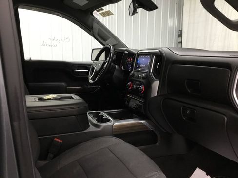 Used 2020 Chevrolet Silverado 1500 LT Trail Boss image 20