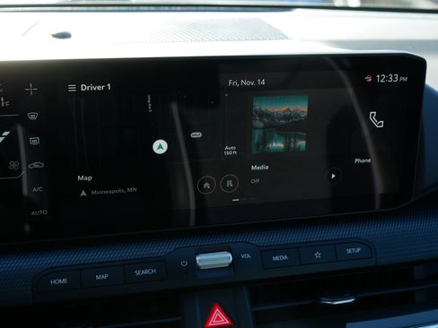 Certified 2025 Kia K4 GT-Line image 21