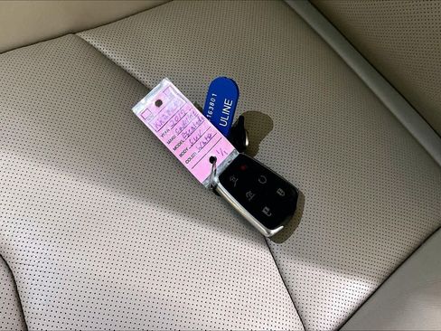 Used 2019 Cadillac Escalade Luxury image 15