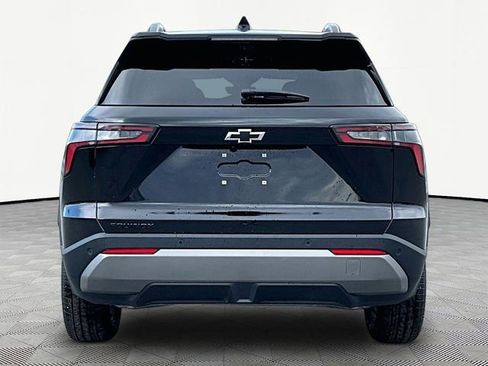 New 2026 Chevrolet Equinox LT FWD image 5