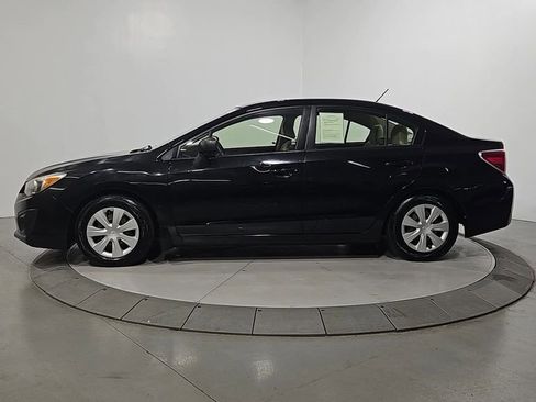 Used 2013 Subaru Impreza 2.0i image 2