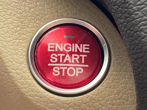 Used 2018 Acura TLX image 19