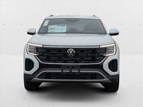 New 2026 Volkswagen Atlas Cross Sport SE image 5