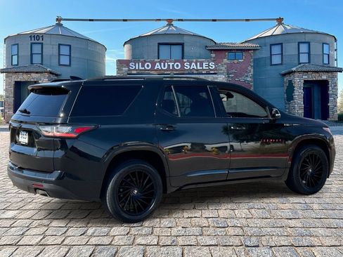 Used 2019 Chevrolet Traverse Premier w/ Redline Edition FWD image 5