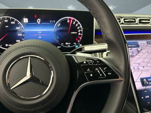 Used 2024 Mercedes-Benz S 580e 4MATIC Sedan image 22