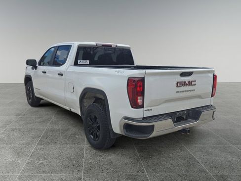 Used 2022 GMC Sierra 1500 Pro w/ Pro Value Package AWD/4WD image 3