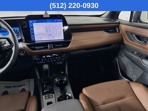 Used 2026 Subaru Outback Touring AWD/4WD image 30