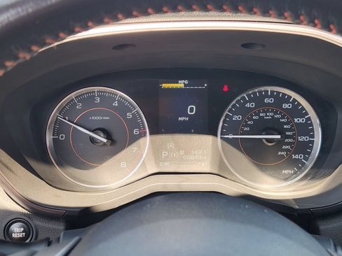 Certified 2022 Subaru Crosstrek 2.5i Limited w/ Moonroof Package 2 AWD/4WD image 14