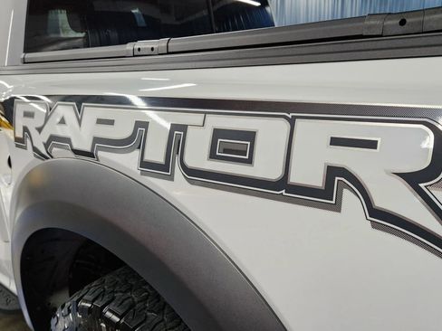 Used 2017 Ford F150 Raptor w/ Equipment Group 802A Luxury image 86