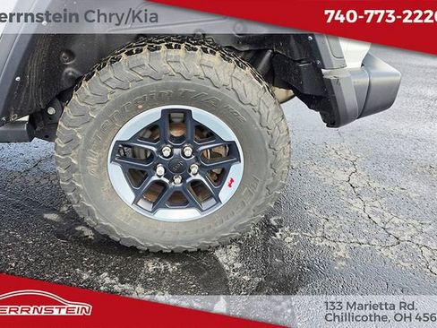 Used 2022 Jeep Wrangler Unlimited Rubicon AWD/4WD image 21