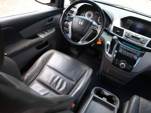 Used 2011 Honda Odyssey EX-L image 20