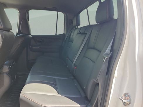 Used 2025 Honda Ridgeline TrailSport image 17