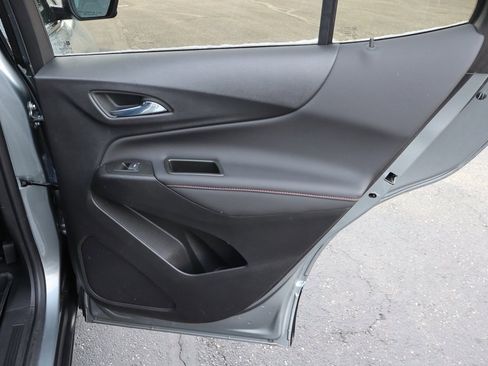 Used 2024 Chevrolet Equinox RS image 26