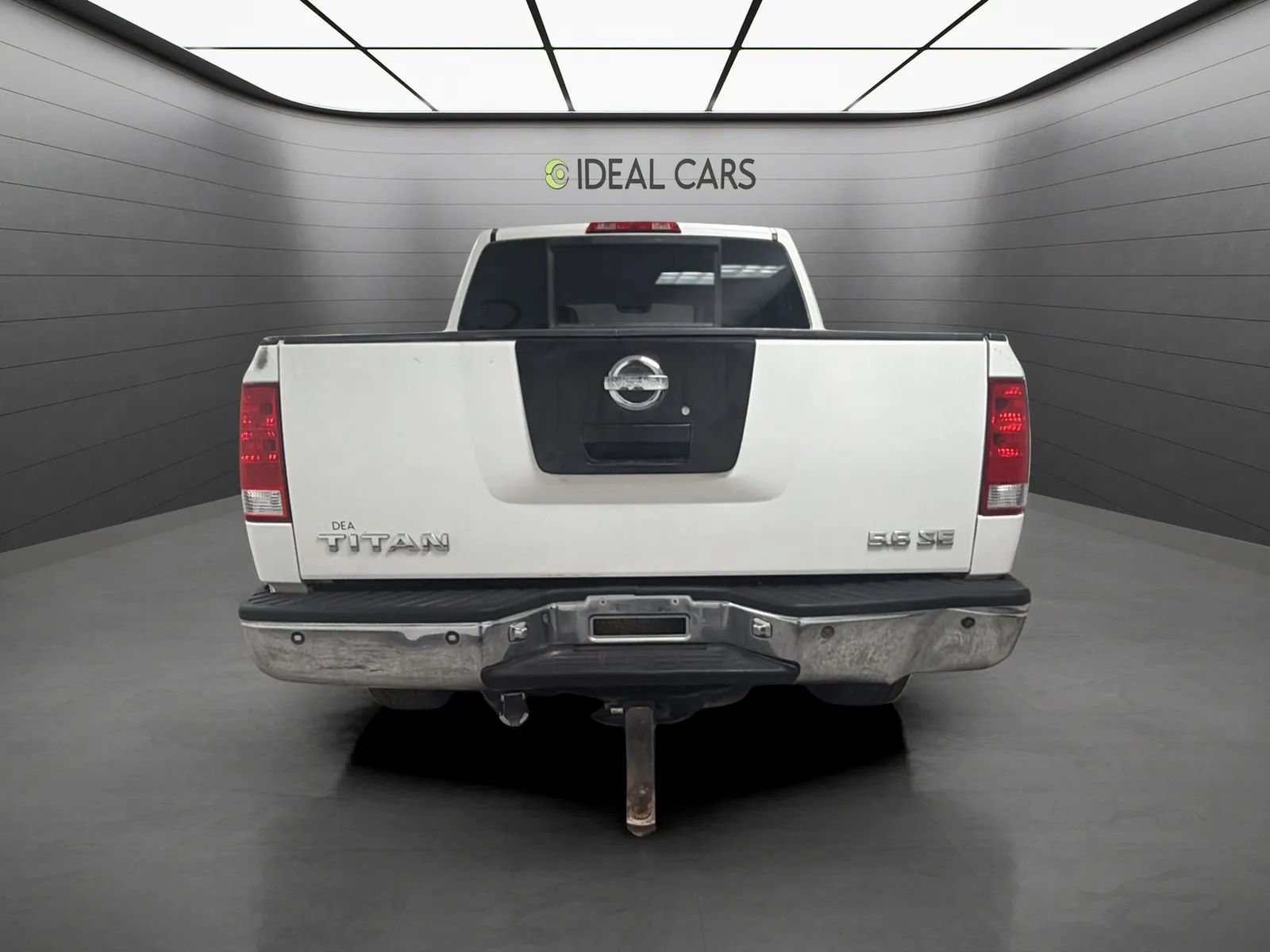 Used 2005 Nissan Titan SE w/ (W01) Utility Bed Pkg AWD/4WD image 4